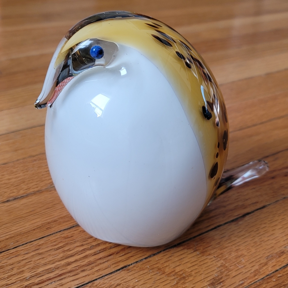 Adorable blown glass American Woodcock figurine art piece. Possible Murano?
